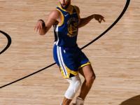 亿万28-包含库里连续二十场比赛得分超过逆转，塞尔维亚队挑战极限！的词条