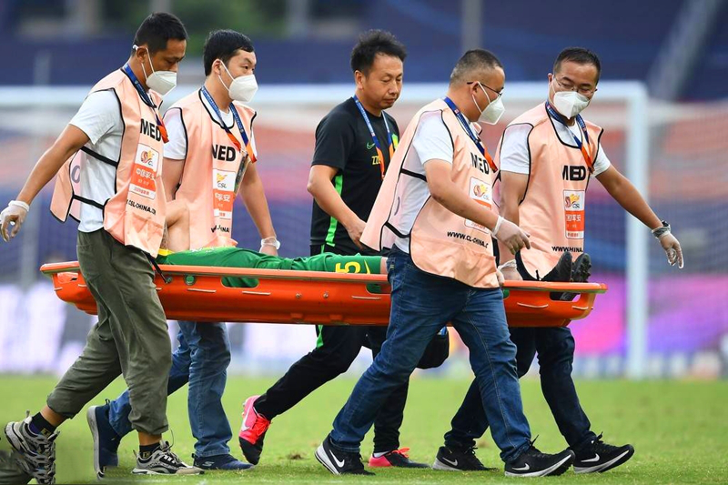  曼城vs费耶诺德 